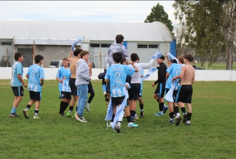 Screenshot_20240622-215053_WhatsApp