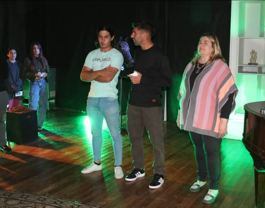 Screenshot_20241006-055155_WhatsApp