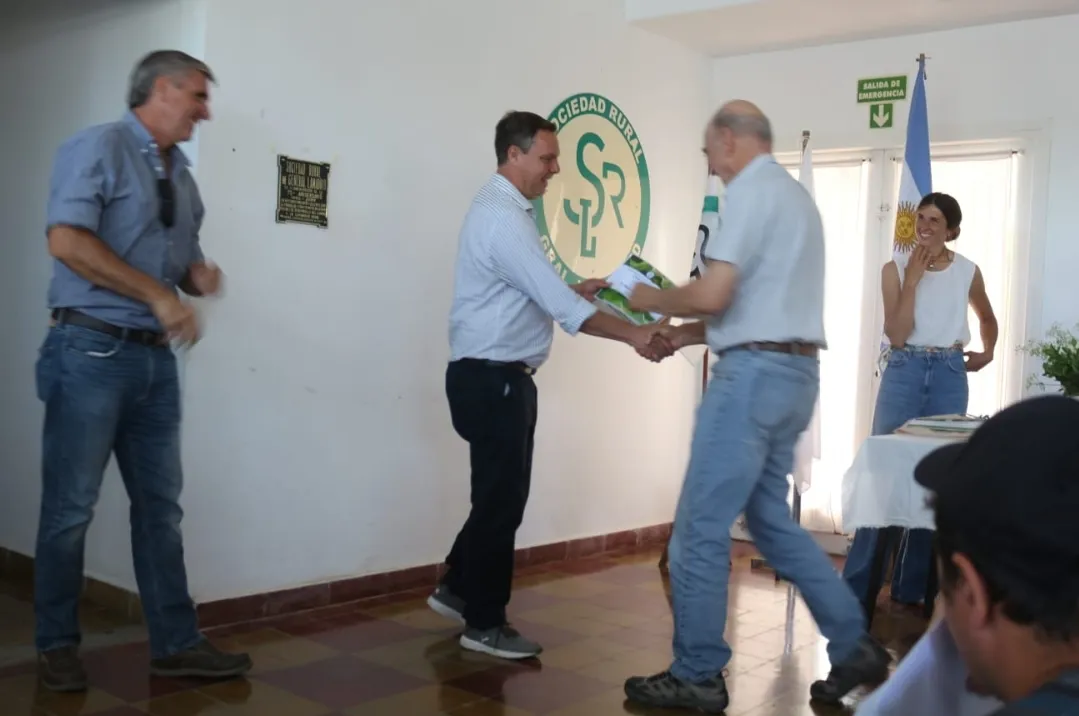 Screenshot_20251116_072813_WhatsApp