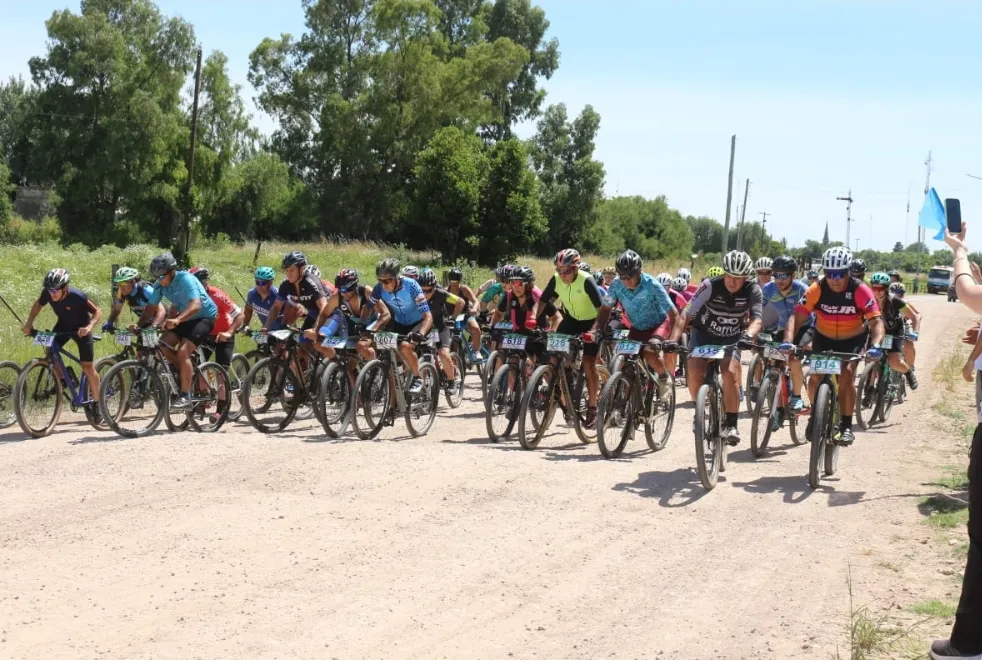 Screenshot_20251208_072208_WhatsApp