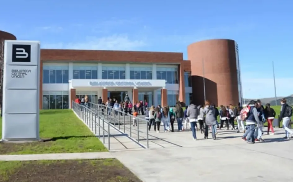 Screenshot_20240203-043406_Google