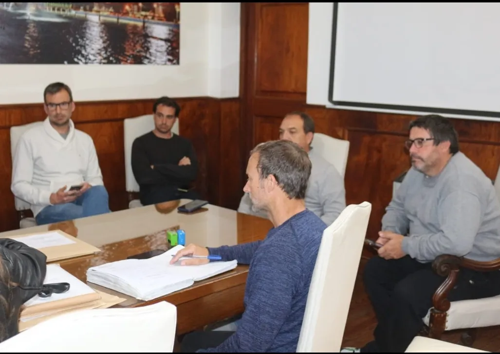 Screenshot_20251014-060541_WhatsApp