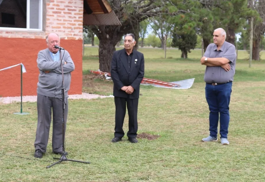 Screenshot_20250215-070348_WhatsApp