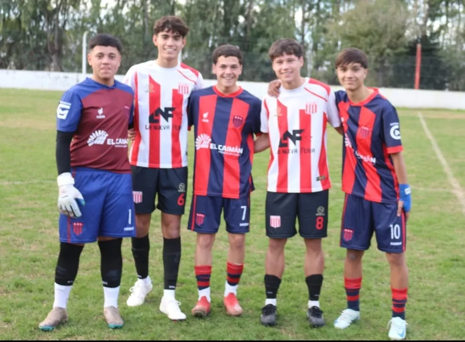 Screenshot_20250608-045404_WhatsApp