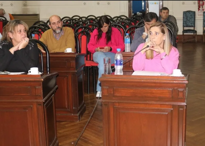 Screenshot_20240426-064406_WhatsApp