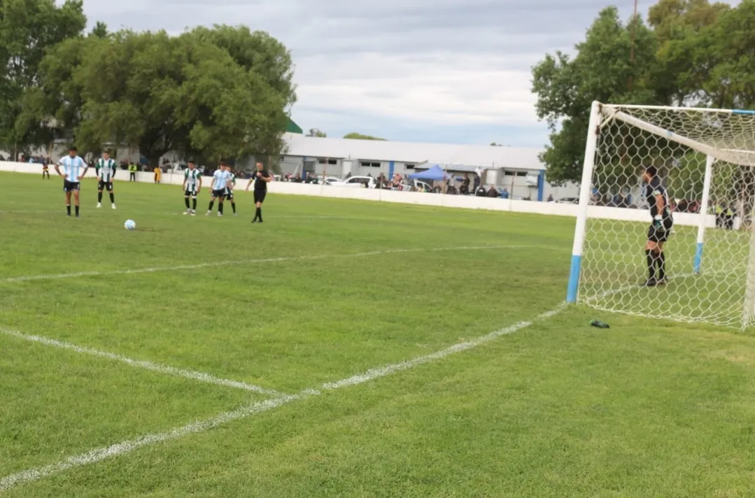 Screenshot_20251201_071000_WhatsApp