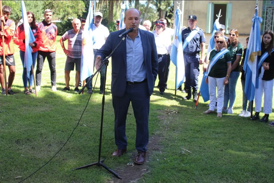 Screenshot_20240215-012148_WhatsApp