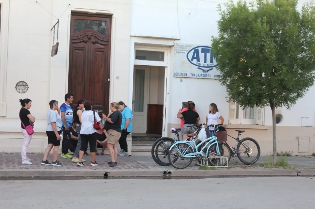 Screenshot_20251115_054624_WhatsApp