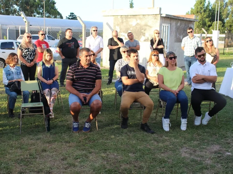 Screenshot_20231208-062511_WhatsApp