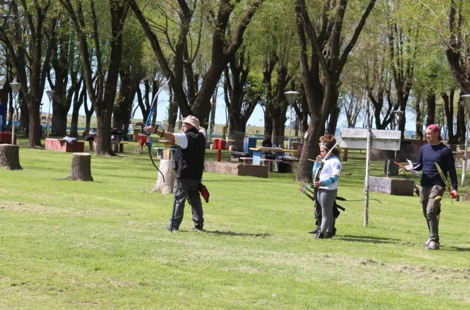 Screenshot_20250929-072012_WhatsApp