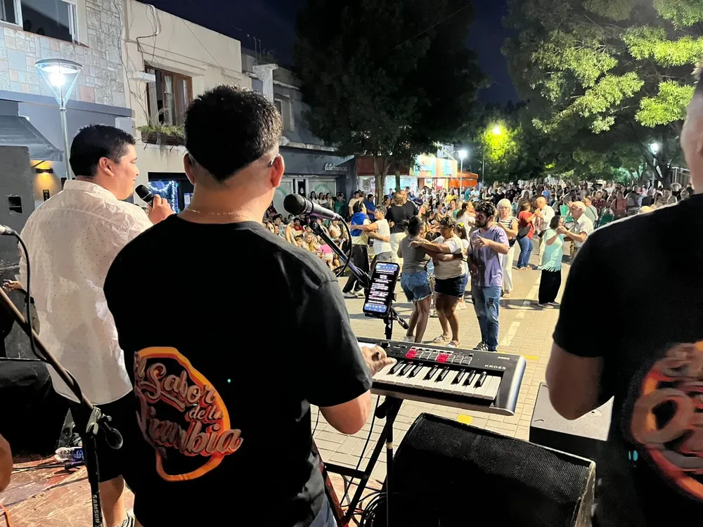 WhatsApp Image 2025-12-22 at 07.25.08 (1)