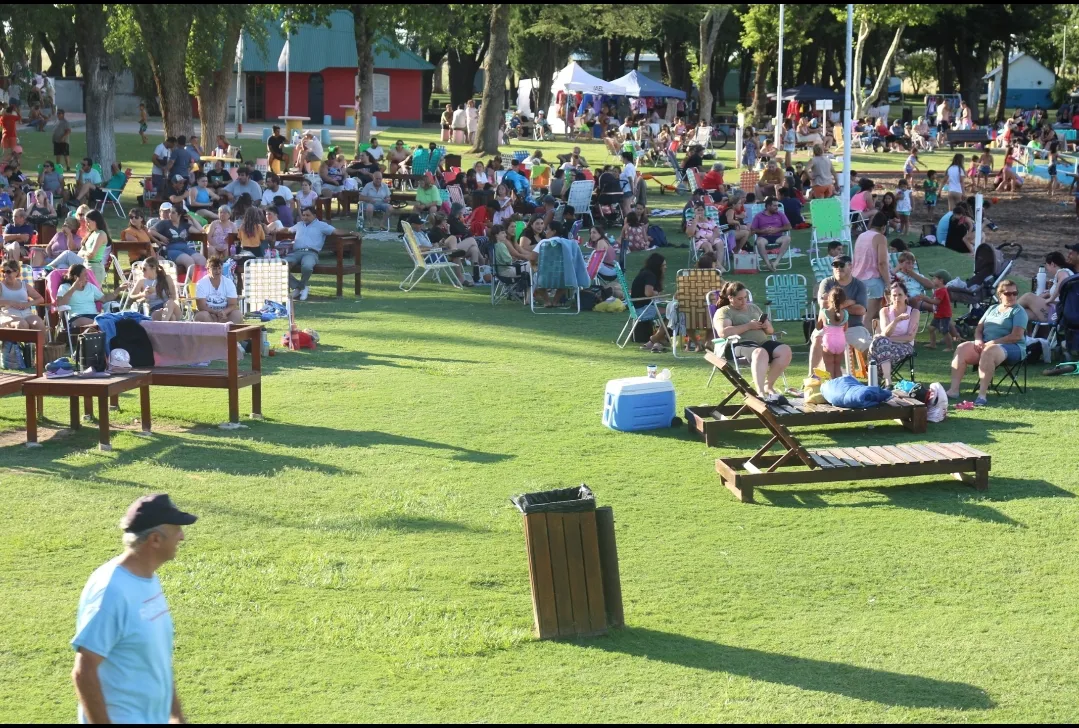 Screenshot_20250119-231026_Photos