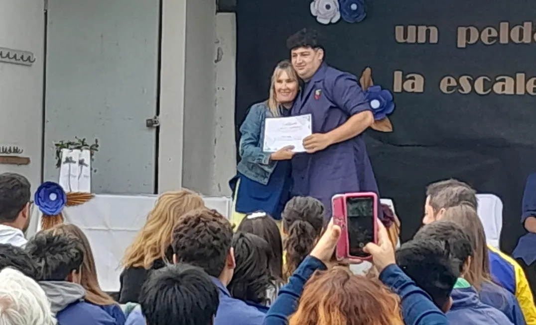 Screenshot_20231219-000248_WhatsApp