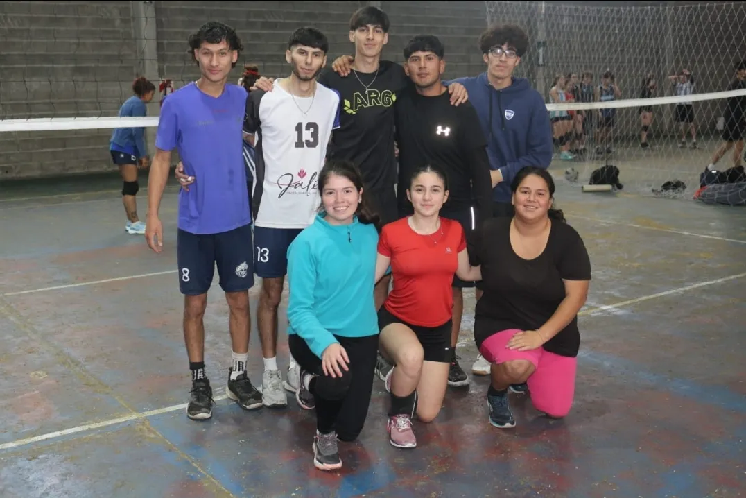 Screenshot_20240609-063003_WhatsApp