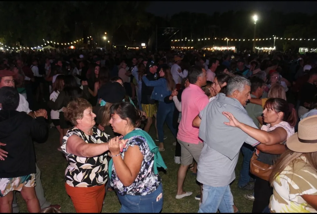 Screenshot_20250217-071703_WhatsApp