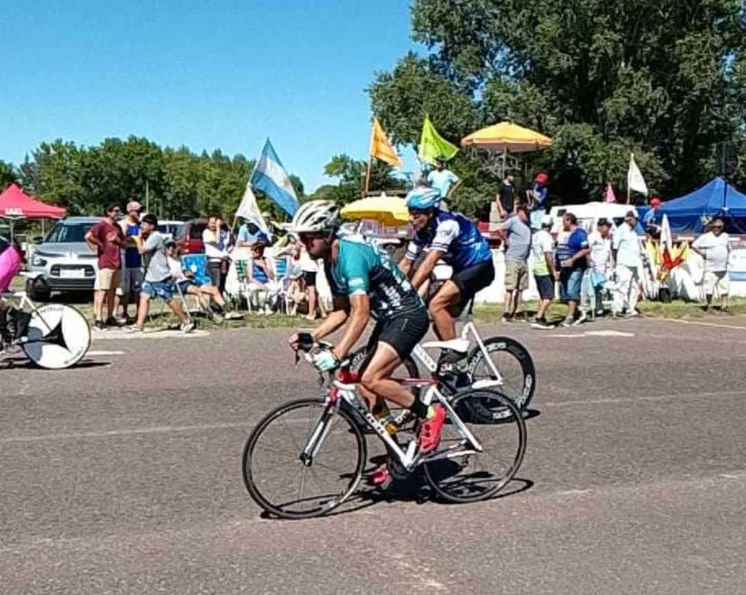 Screenshot_20241218-063907_Facebook