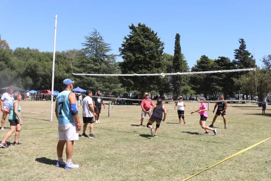 Screenshot_20250216-171152_WhatsApp