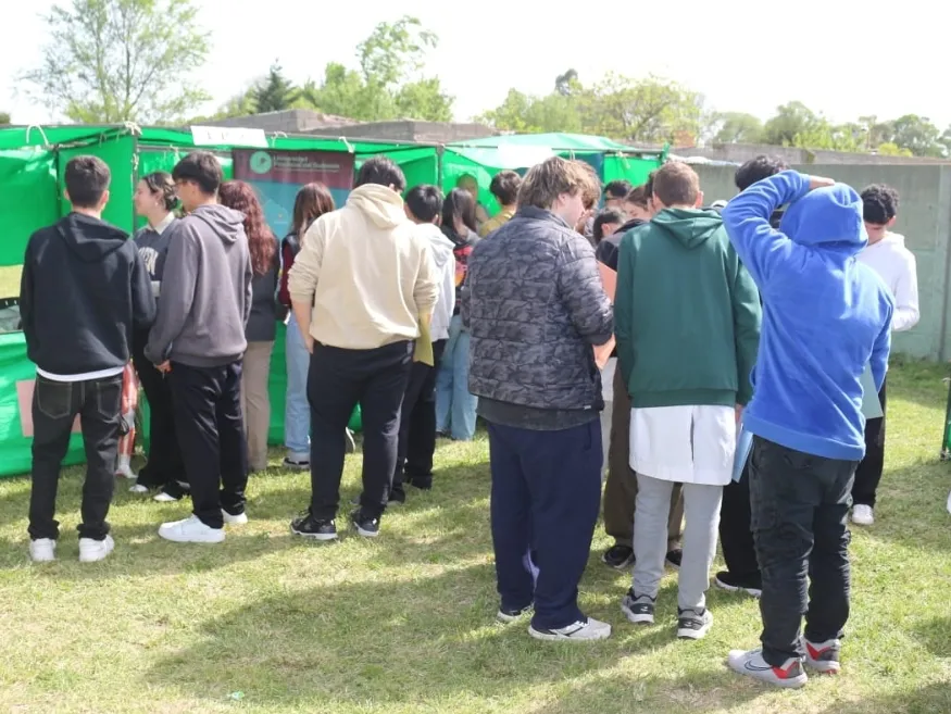 Screenshot_20251010-072529_WhatsApp