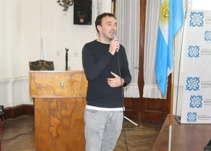 Screenshot_20250828-064904_WhatsApp