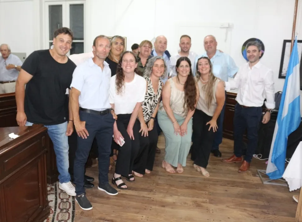 Screenshot_20251211_064212_WhatsApp