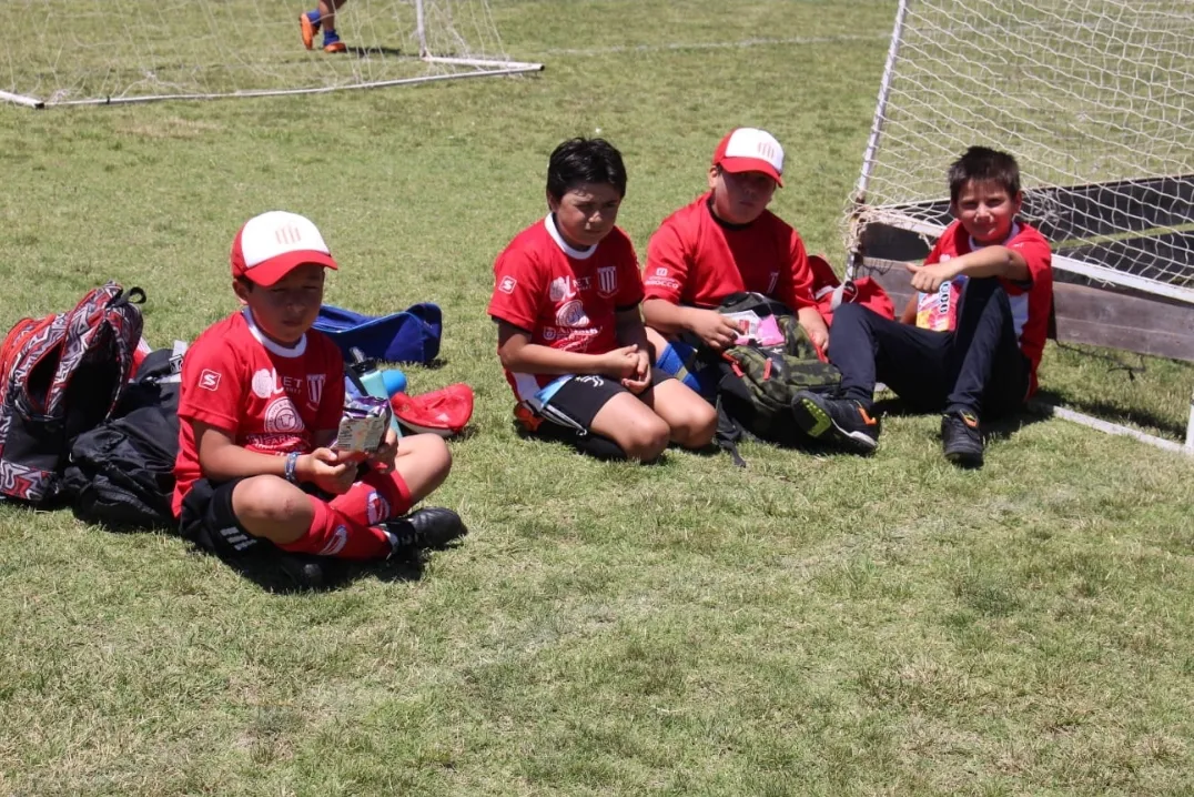 Screenshot_20231211-030318_WhatsApp