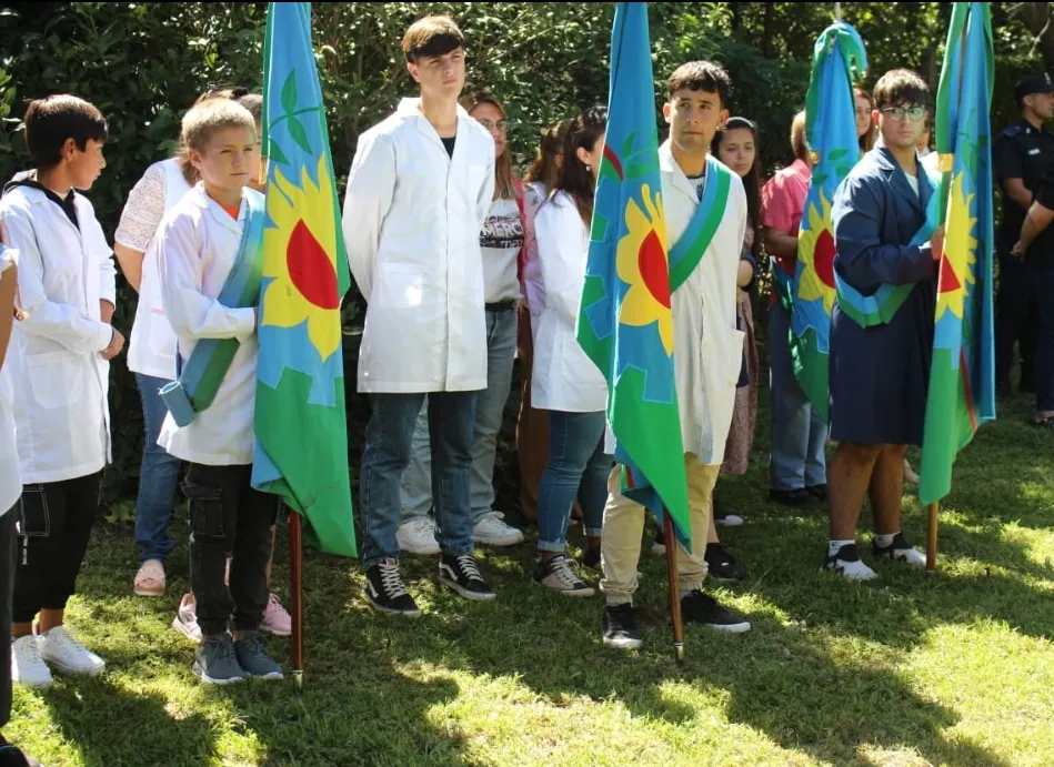 Screenshot_20240215-011831_WhatsApp